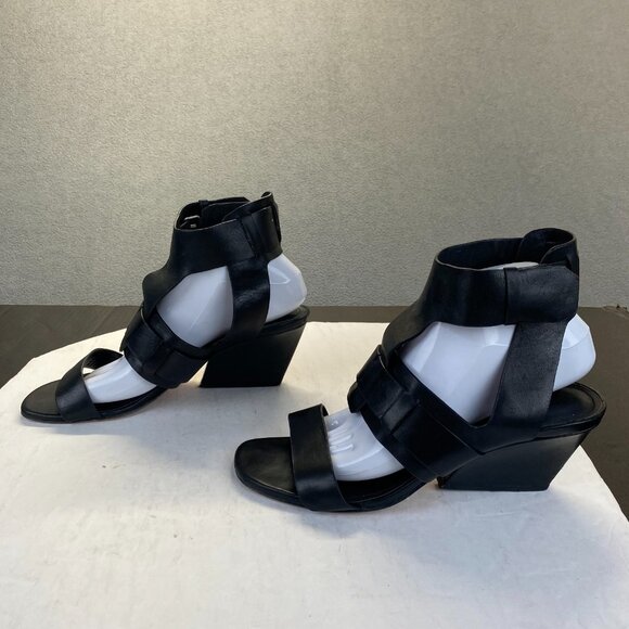 Sigerson Morrison,Womens,Ankle Strap Buckle Black Wedge Sandal, Size 9B - Picture 1 of 13